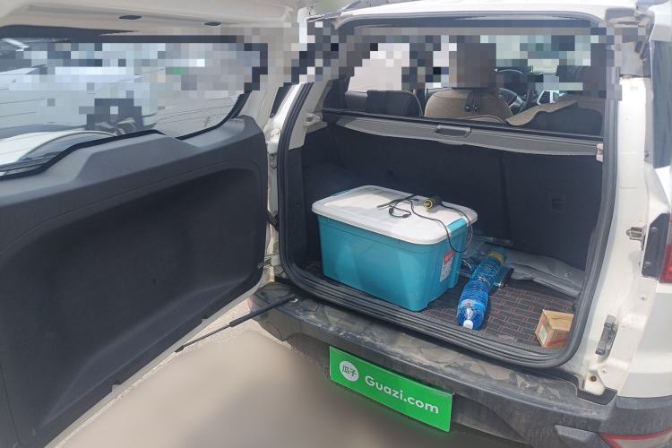 Used Ford EcoSport 2013 1.5L Automatic Fashion Model Trunk