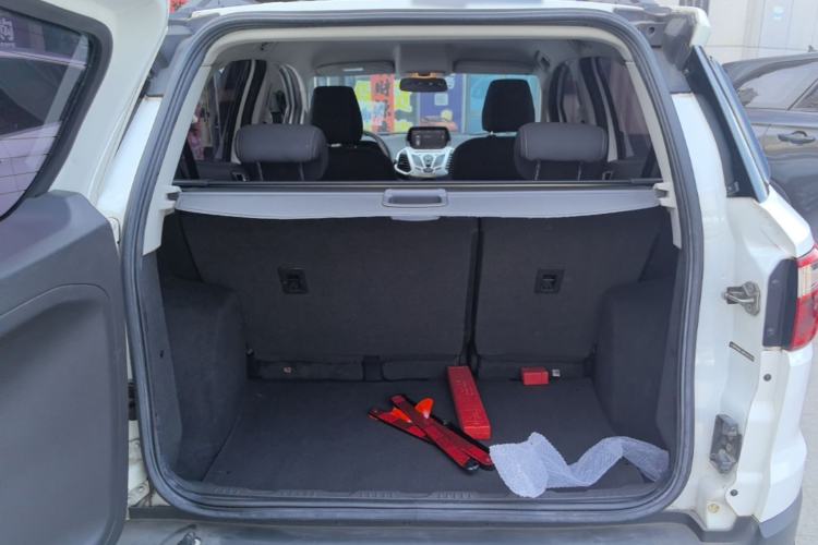 Used Ford EcoSport 2013 1.5L Automatic Fashion Model Trunk