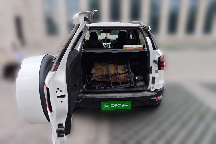 Used Ford EcoSport 2013 1.5L Manual Luxury Model Trunk