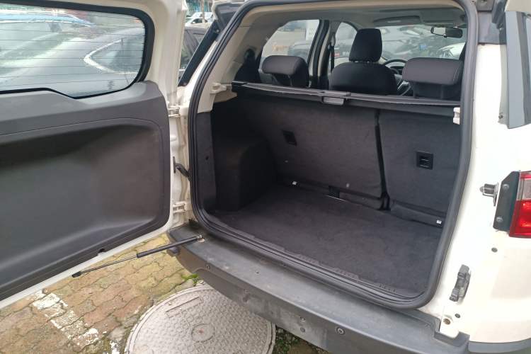 Used Ford EcoSport 2013 1.0L GTDi Manual Luxury Model Trunk
