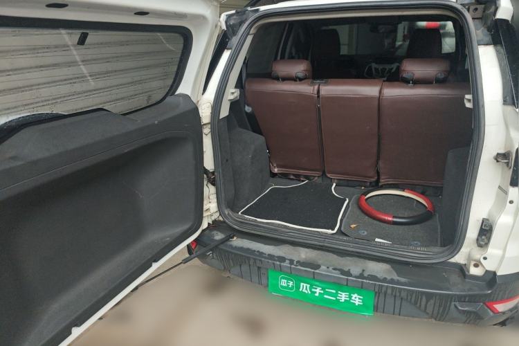 Used Ford EcoSport 2013 1.5L Automatic Fashion Model Trunk