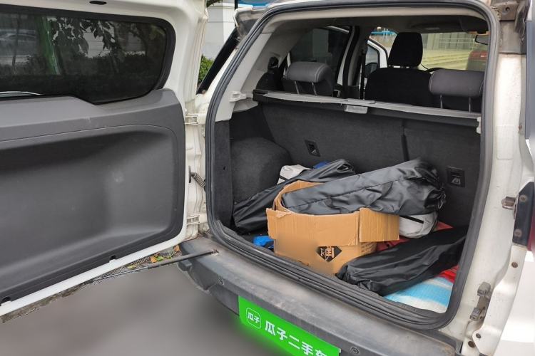 Used Ford EcoSport 2013 1.5L Automatic Fashion Model Trunk