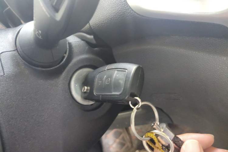 Used Ford EcoSport 2013 1.5L Automatic Fashion Model Vehicle Key