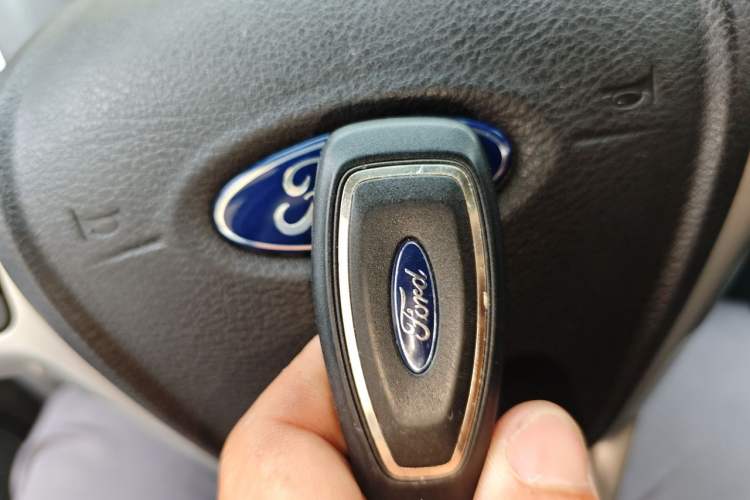 Used Ford EcoSport 2013 1.0L GTDi Manual Luxury Model Vehicle Key