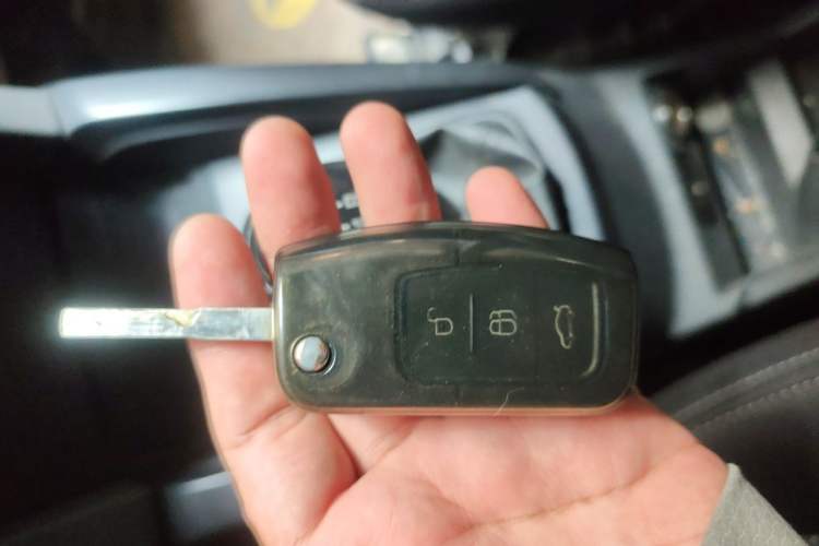 Used Ford EcoSport 2013 1.5L Manual Comfort Model Vehicle Key