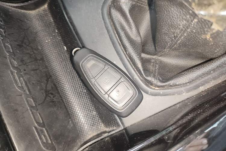 Used Ford EcoSport 2013 1.0L GTDi Manual Luxury Model Vehicle Key