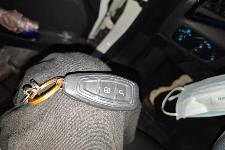 Used Ford EcoSport 2013 1.5L Automatic Prestige Model Vehicle Key