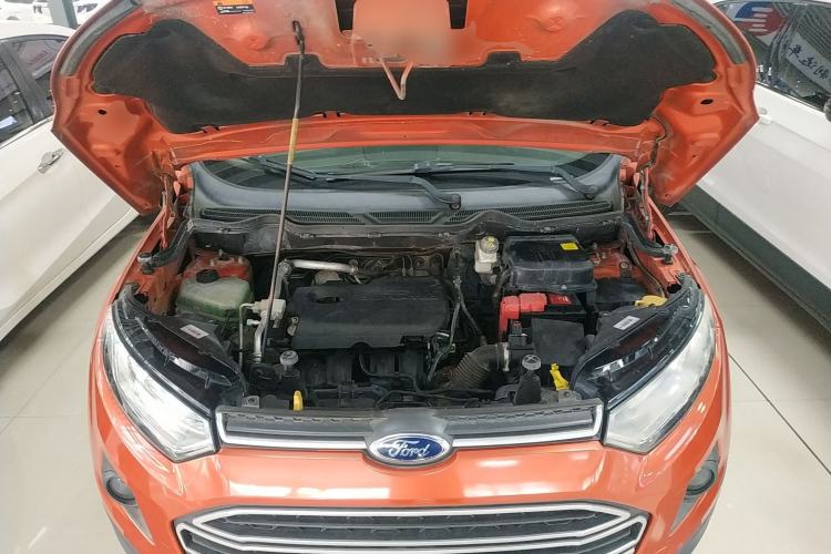 Used Ford EcoSport 2013 1.5L Automatic Fashion Model Engine Bay