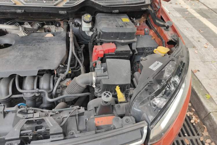 Used Ford EcoSport 2013 1.5L Manual Fashion Model Engine Bay Left