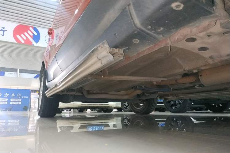 Used Ford EcoSport 2013 1.5L Automatic Fashion Model Right Side Sill