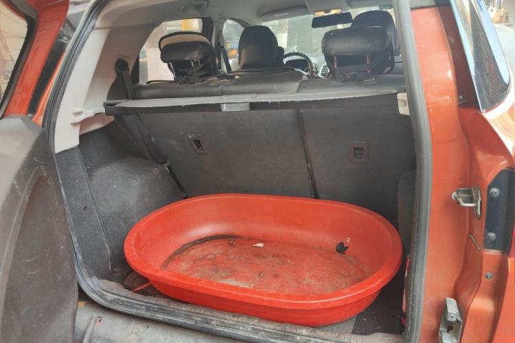 Used Ford EcoSport 2013 1.5L Manual Fashion Model Trunk