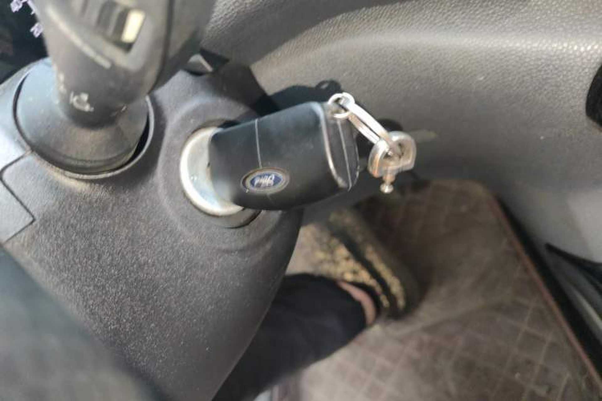 Used Ford EcoSport 2013 1.5L Manual Fashion Model Vehicle Key