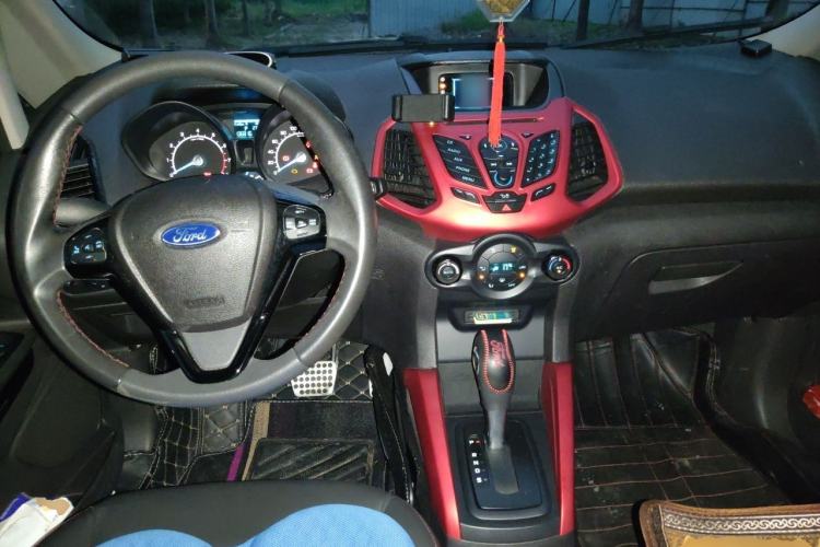 Used Ford EcoSport 2016 1.5L Automatic Sport Collection Edition Center Console