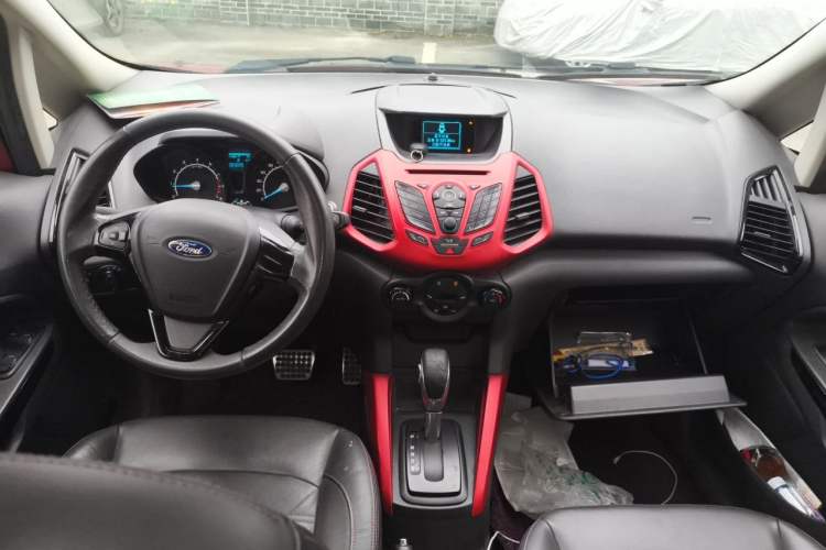 Used Ford EcoSport 2016 1.5L Automatic Sport Collection Edition Center Console