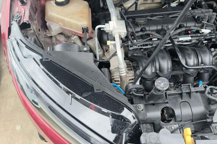 Used Ford EcoSport 2016 1.5L Automatic Sport Collection Edition Engine Bay Right
