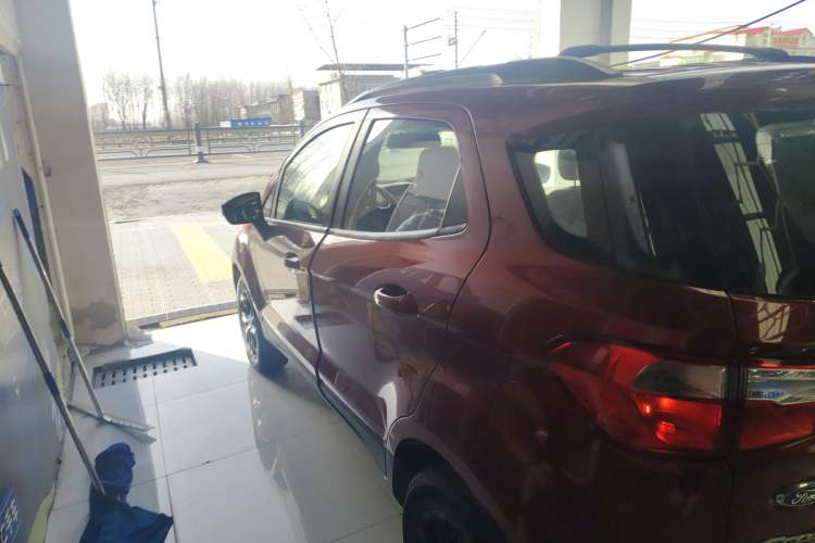 Used Ford EcoSport 2016 1.5L Automatic Sport Collection Edition Exterior 5