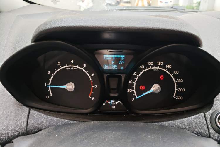 Used Ford EcoSport 2016 1.5L Automatic Sport Collection Edition Instrument Cluster