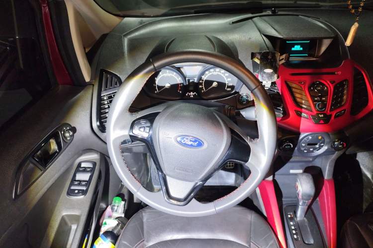 Used Ford EcoSport 2016 1.5L Automatic Sport Collection Edition Steering Wheel
