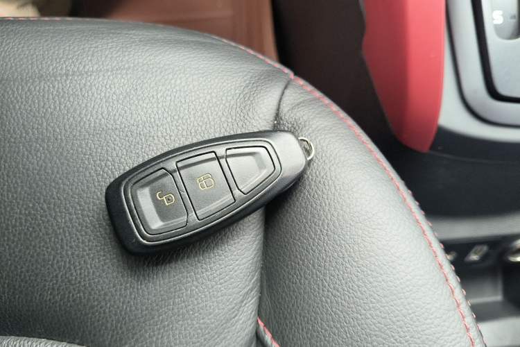 Used Ford EcoSport 2016 1.5L Automatic Sport Collection Edition Vehicle Key