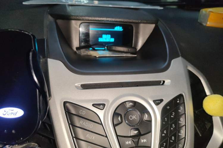 Used Ford EcoSport 2017 1.5L Automatic Prestige Model Audio And AC Panel