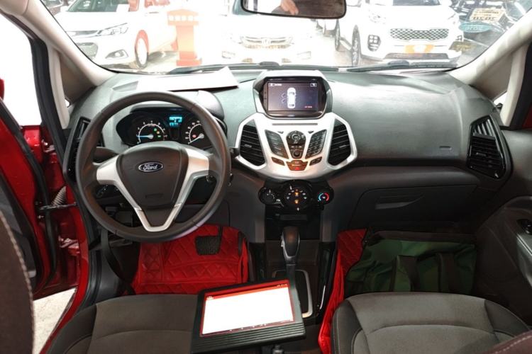 Used Ford EcoSport 2017 1.5L Automatic Trend Model Center Console