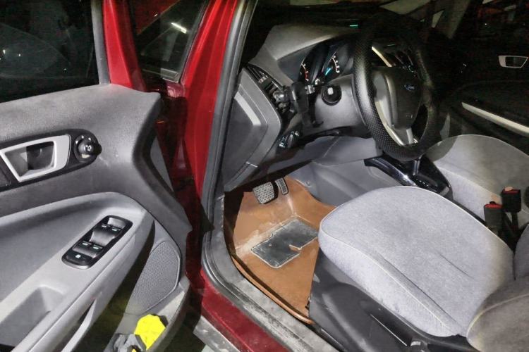 Used Ford EcoSport 2017 1.5L Automatic Trend Model Driver Seat