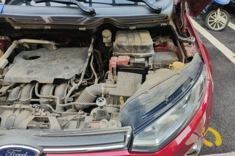 Used Ford EcoSport 2017 1.5L Automatic Prestige Model Engine Bay Left