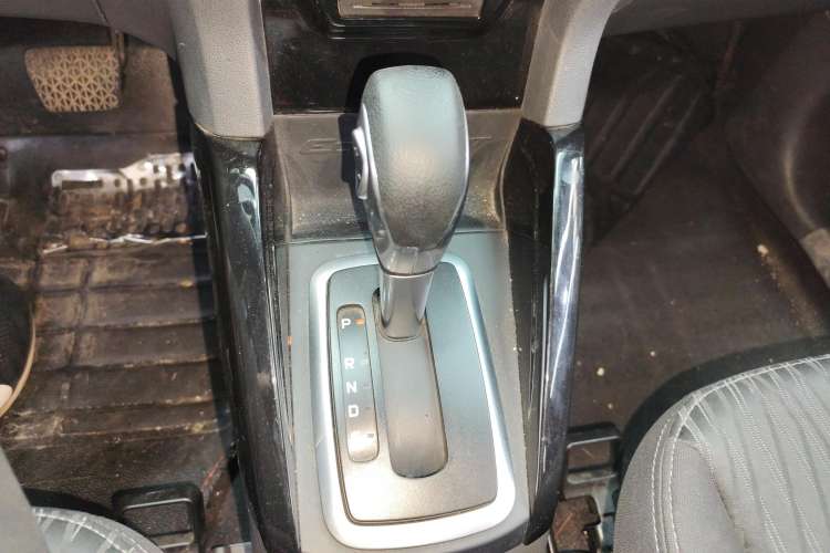 Used Ford EcoSport 2017 1.5L Automatic Prestige Model Gear Lever