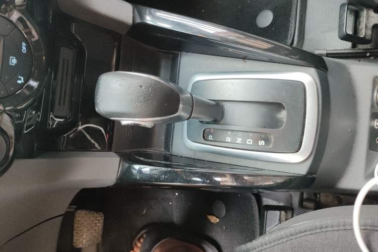 Used Ford EcoSport 2017 1.5L Automatic Prestige Model Gear Lever