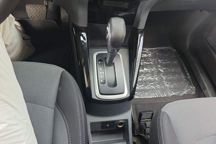 Used Ford EcoSport 2017 1.5L Automatic Trend Model Gear Lever