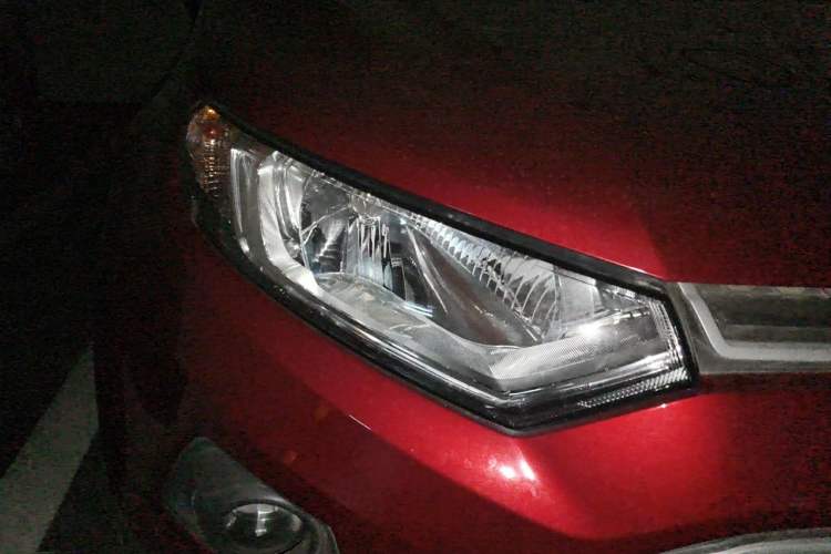 Used Ford EcoSport 2017 1.5L Automatic Trend Model Right Front Headlight