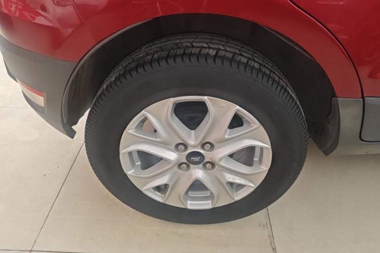 Used Ford EcoSport 2017 1.5L Automatic Trend Model Right Rear Wheel Hub
