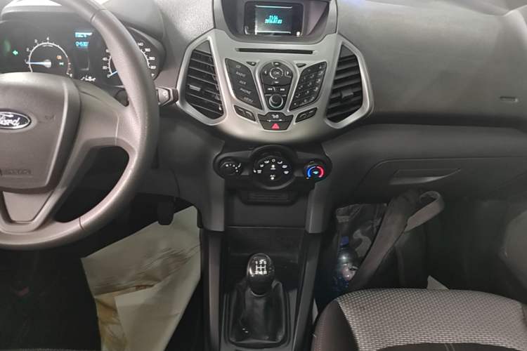 Used Ford EcoSport 2017 1.5L Manual Comfort Model Audio And AC Panel