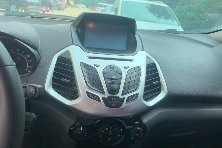 Used Ford EcoSport 2017 1.5L Automatic Trend Model Audio And AC Panel