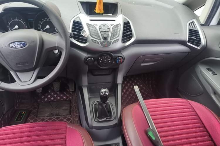 Used Ford EcoSport 2017 1.5L Manual Comfort Model Audio And AC Panel