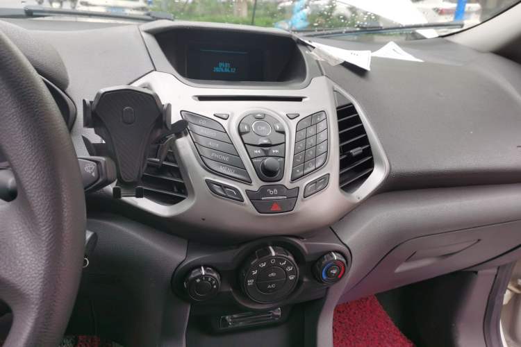 Used Ford EcoSport 2017 1.5L Manual Comfort Model Audio And AC Panel