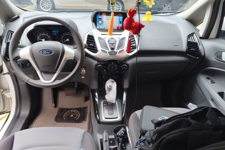 Used Ford EcoSport 2017 1.5L Automatic Trend Model Center Console