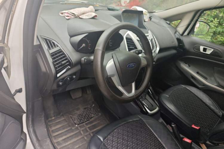 Used Ford EcoSport 2017 1.5L Automatic Trend Model Center Console