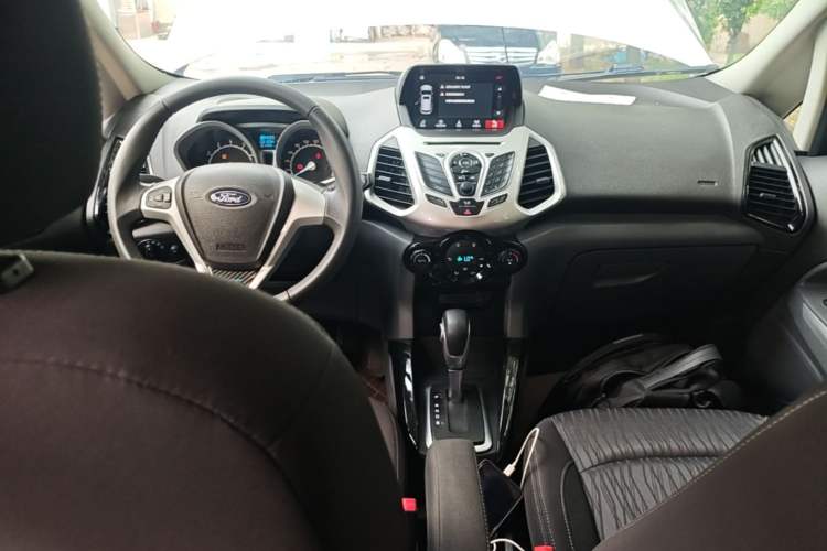 Used Ford EcoSport 2017 1.5L Automatic Prestige Model Center Console