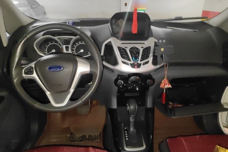 Used Ford EcoSport 2017 1.5L Automatic Prestige Model Center Console