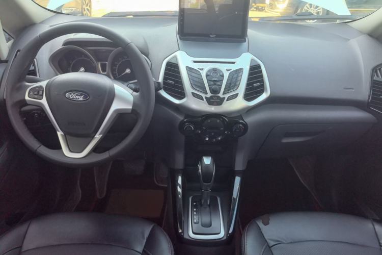 Used Ford EcoSport 2017 1.5L Automatic Prestige Model Center Console