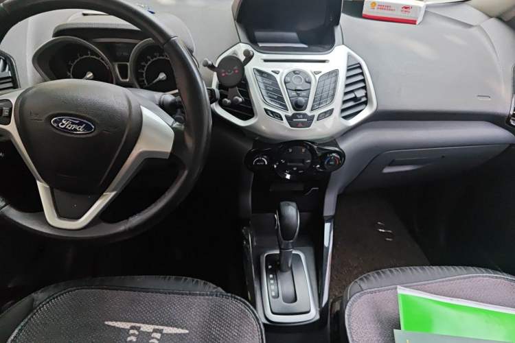 Used Ford EcoSport 2017 1.5L Automatic Prestige Model Center Console