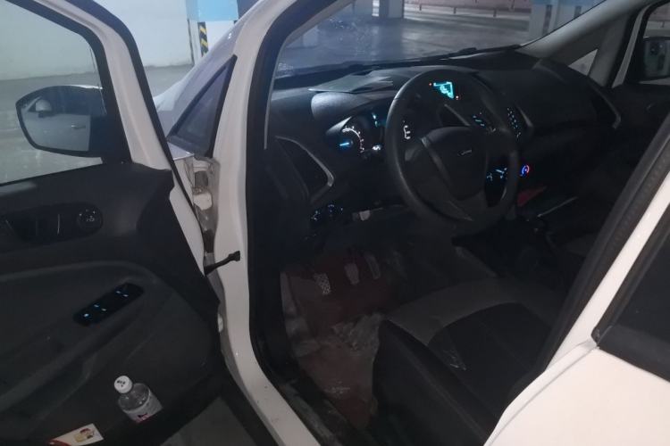 Used Ford EcoSport 2017 1.5L Manual Comfort Model Driver Seat