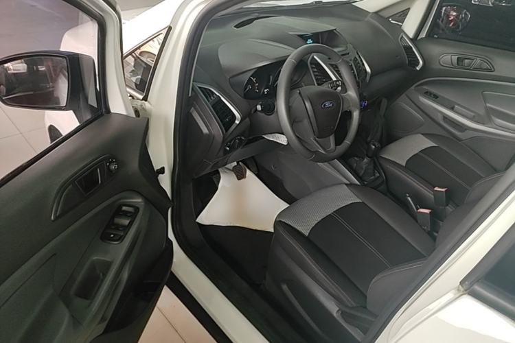 Used Ford EcoSport 2017 1.5L Manual Comfort Model Driver Seat