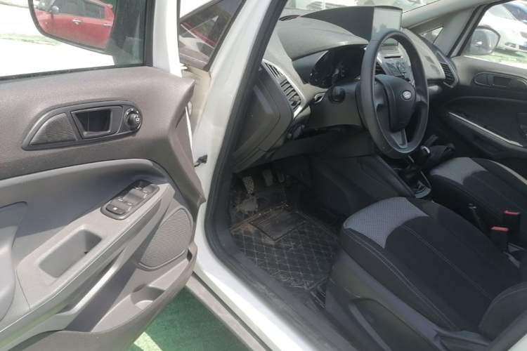 Used Ford EcoSport 2017 1.5L Manual Comfort Model Driver Seat