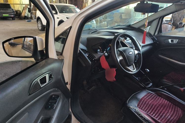 Used Ford EcoSport 2017 1.5L Manual Fashion Model Driver Seat
