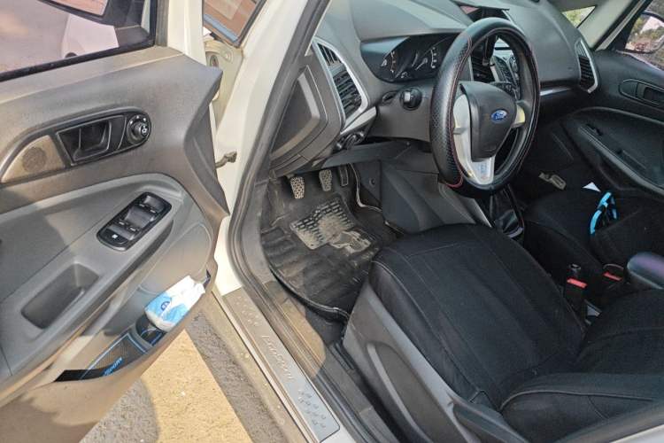 Used Ford EcoSport 2017 1.5L Manual Comfort Model Driver Seat