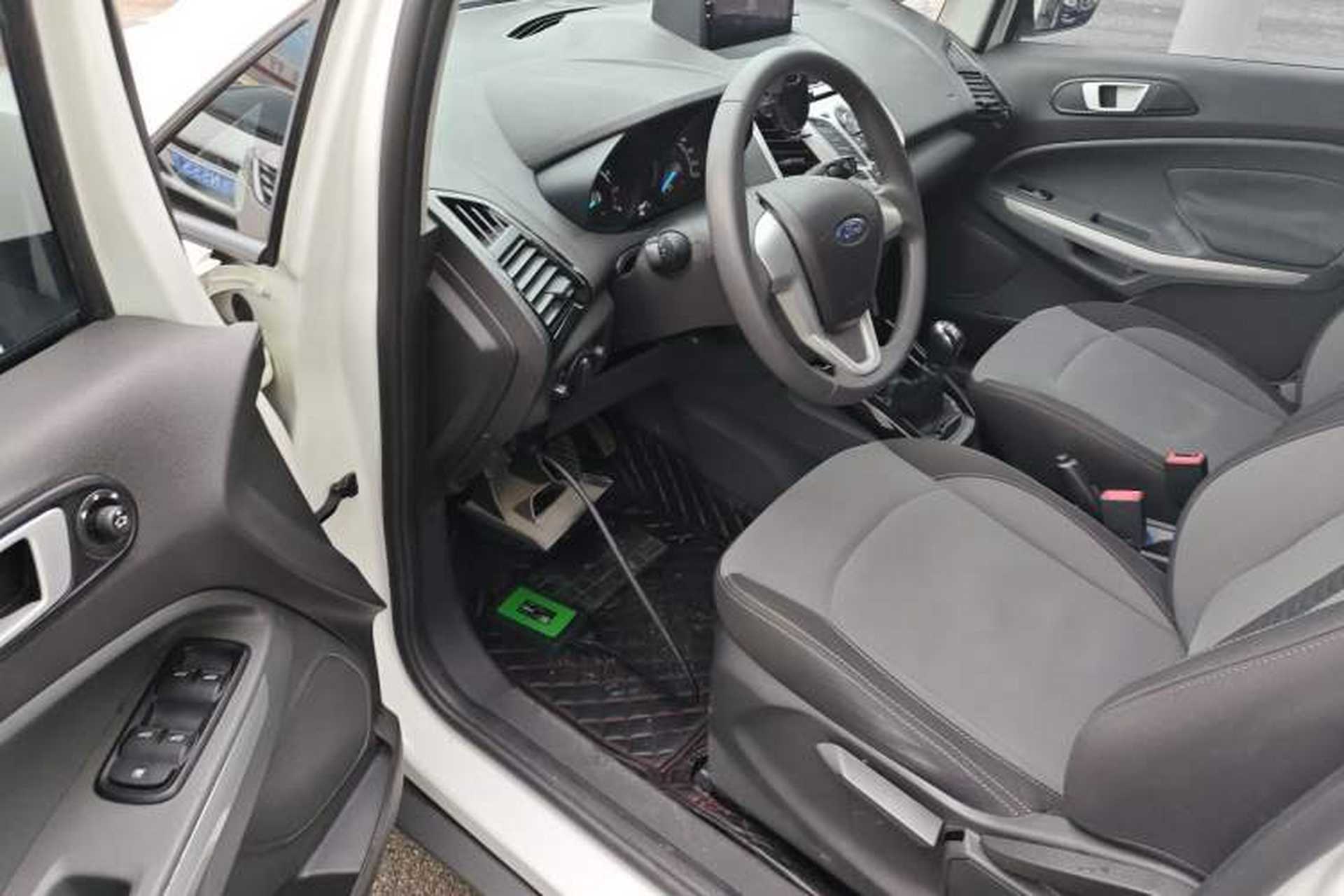 Used Ford EcoSport 2017 1.5L Manual Fashion Model Driver Seat
