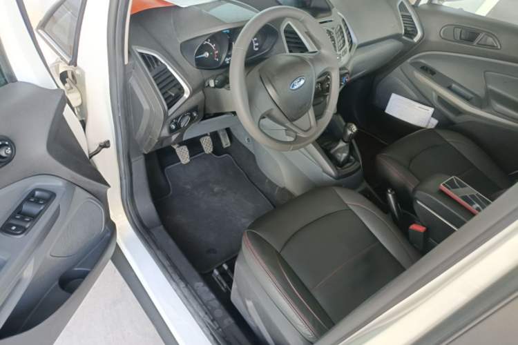 Used Ford EcoSport 2017 1.5L Manual Comfort Model Driver Seat