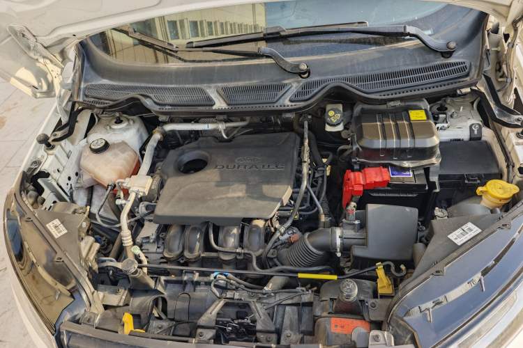 Used Ford EcoSport 2017 1.5L Manual Comfort Model Engine Bay